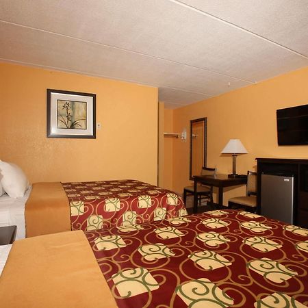 Budgetel Inn Glens Falls-Lake George-Saratoga מראה חיצוני תמונה