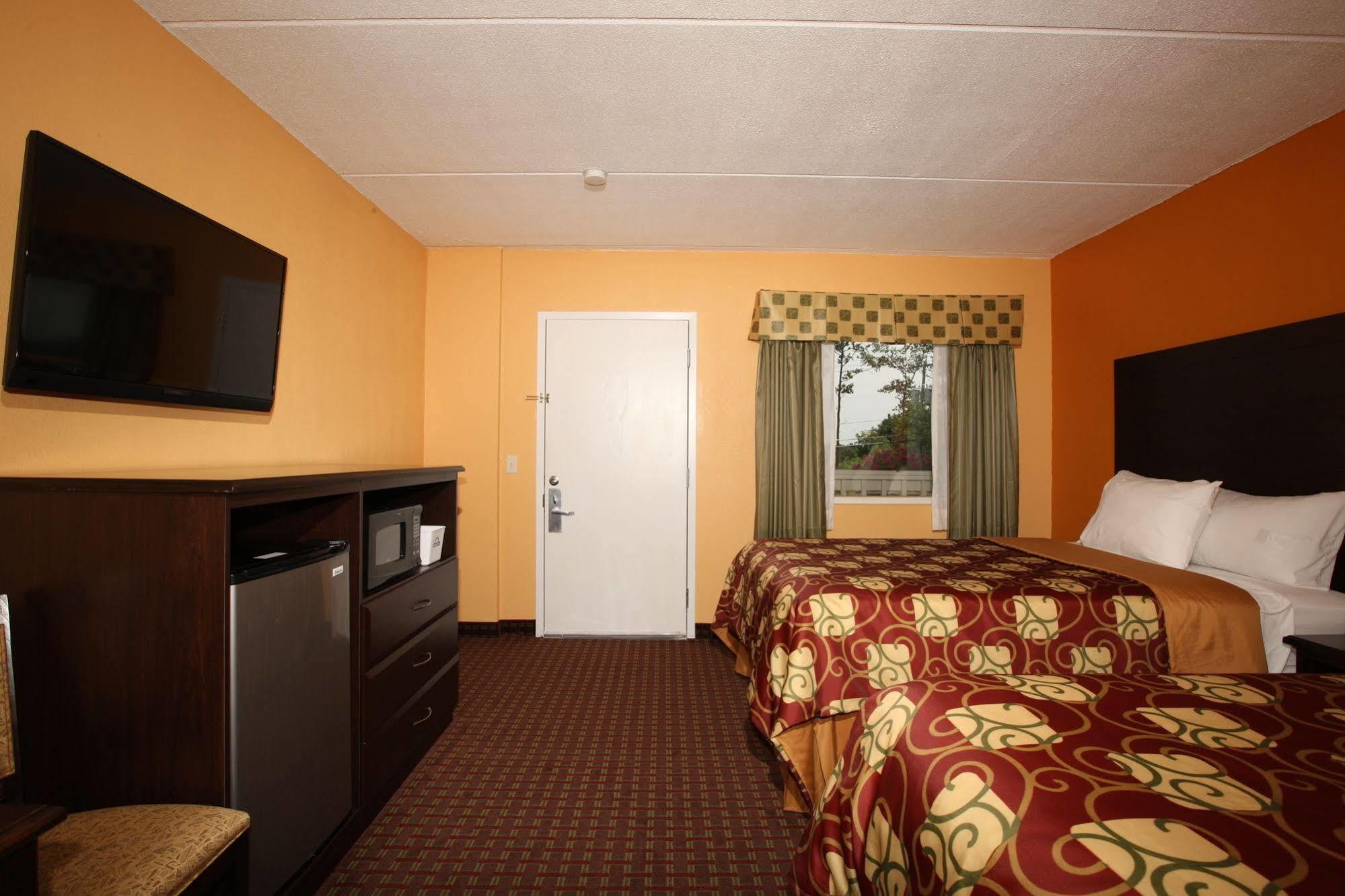 Budgetel Inn Glens Falls-Lake George-Saratoga מראה חיצוני תמונה