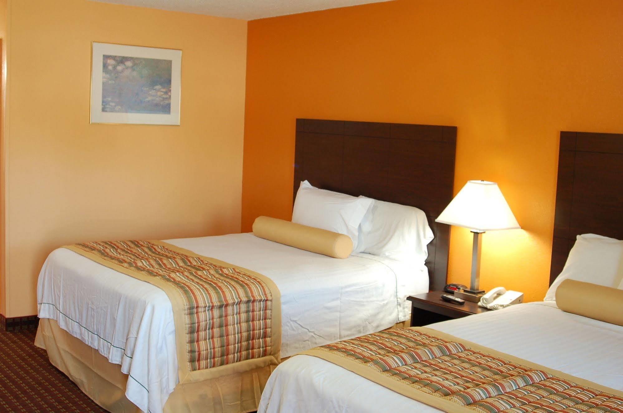 Budgetel Inn Glens Falls-Lake George-Saratoga מראה חיצוני תמונה